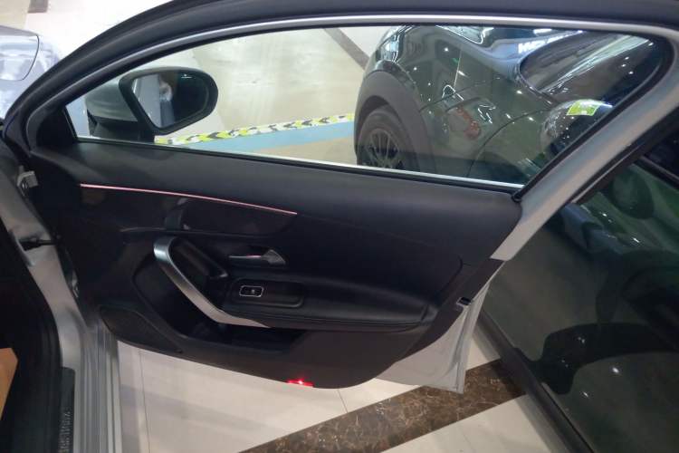 Used Mercedes-Benz A-Class 2019 A 200 Dynamic Edition Right Front Door Interior