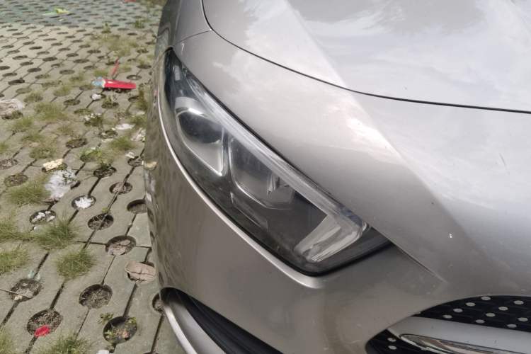Used Mercedes-Benz A-Class 2019 A 200 L Sport Sedan Right Front Headlight