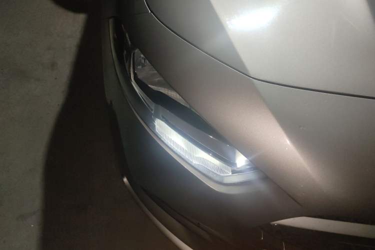 Used Mercedes-Benz A-Class 2019 A 180 L Sport Sedan Right Front Headlight