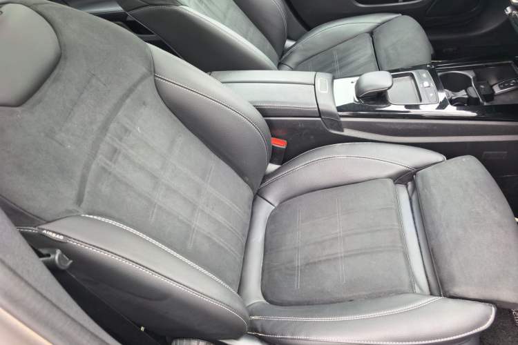 Used Mercedes-Benz A-Class 2019 A 180 L Sport Sedan Right Front Seat