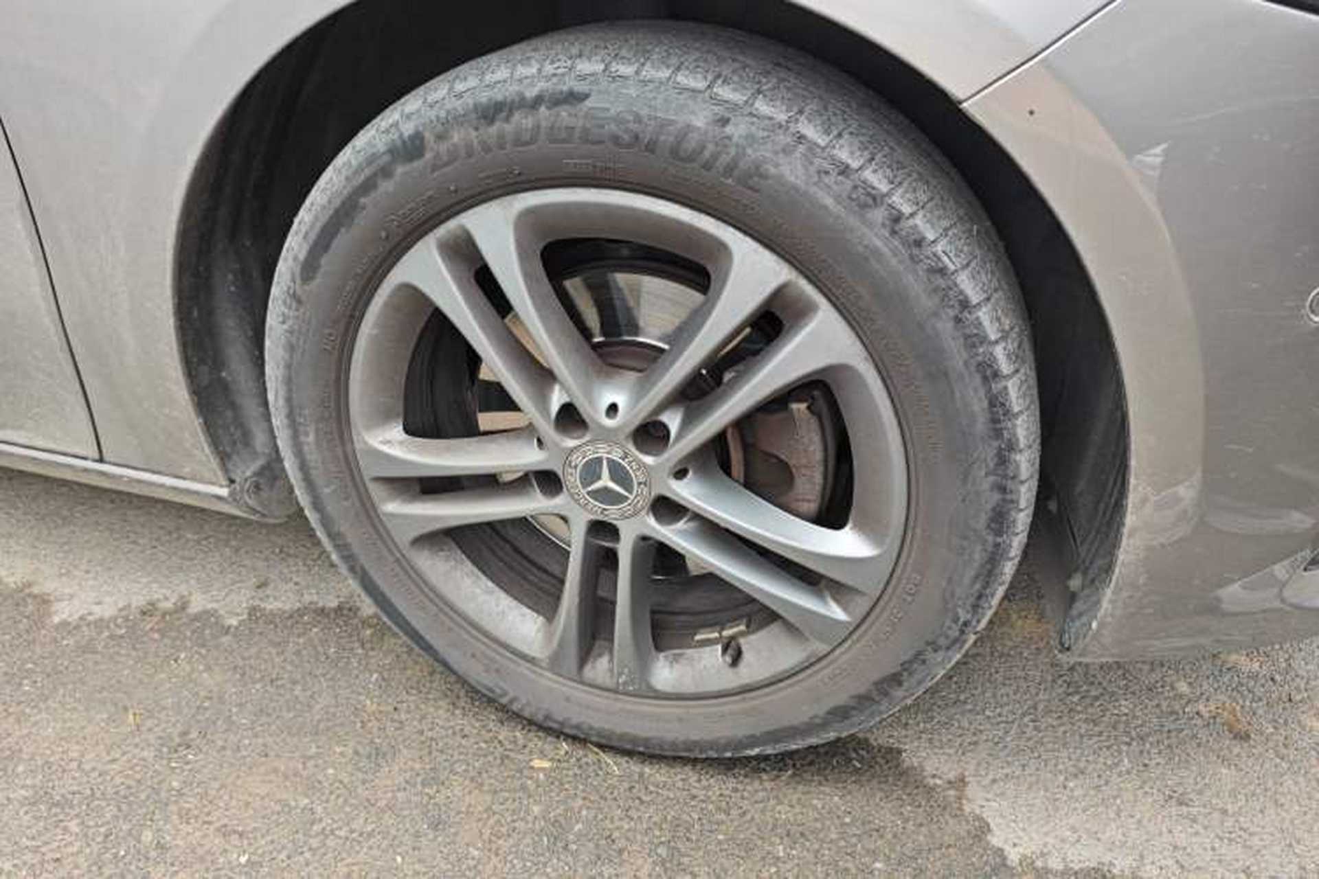 Used Mercedes-Benz A-Class 2019 A 200 L Right Front Wheel Hub
