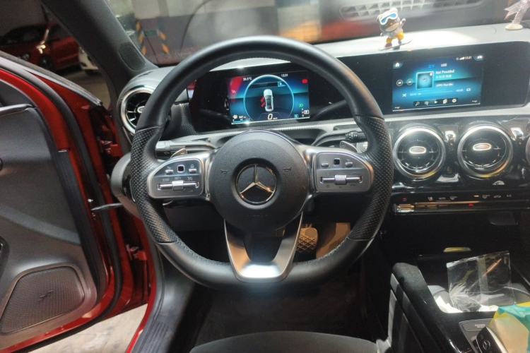 Used Mercedes-Benz A-Class 2019 A 180 L Sport Sedan Steering Wheel
