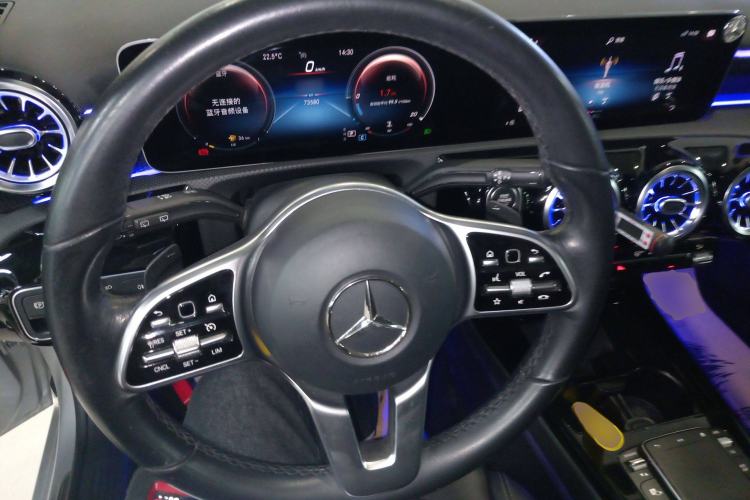 Used Mercedes-Benz A-Class 2019 A 200 Dynamic Edition Steering Wheel