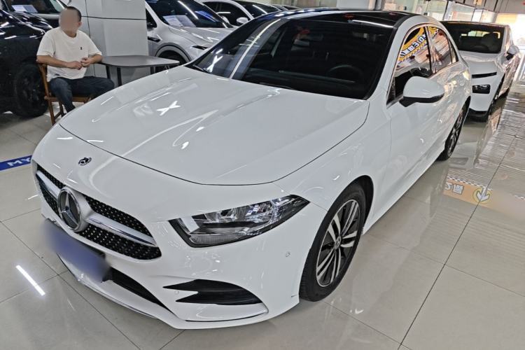 Used Mercedes-Benz A-Class 2019 A 180 L Sport Sedan Guazi used car, China used car export, Used car for sale, Used  cars, Cheapest cars for sale