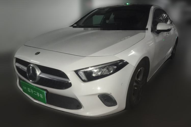 Ojetý Mercedes-Benz A-Class 2019 A 200 L Guazi used car, China used car export, Used car for sale, Used cars, Cheapest cars for sale