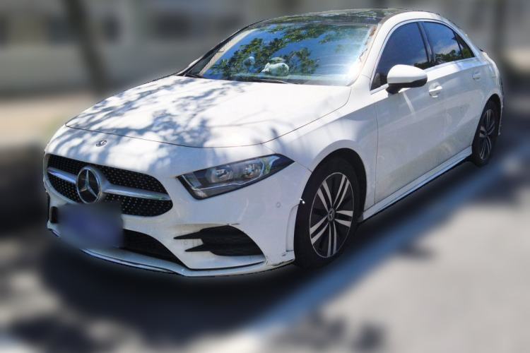 Used Mercedes-Benz A-Class 2019 Restyled A 180 L Sport Sedan Guazi used car, China used car export, Used car for sale, Used cars, Cheapest cars for sale