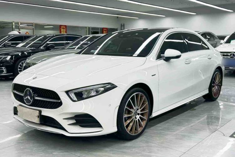 Used Mercedes-Benz A-Class 2019 A 200 L Sport Sedan First Edition Special Edition Guazi used car, China used car export, Used car for sale, Used cars, Cheapest cars for sale