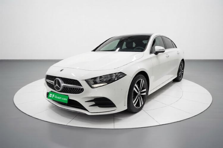 Mercedes-Benz A-Class 2019 A 180 L Sport Sedan usata Guazi used car, China used car export, Used car for sale, Used cars, Cheapest cars for sale