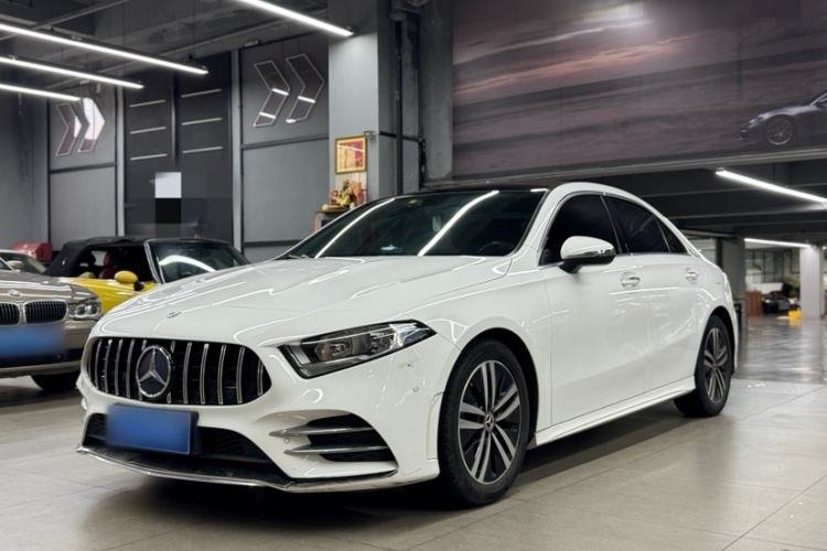 Used Mercedes-Benz A-Class 2019 A 180 L Sport Sedan Guazi used car, China used car export, Used car for sale, Used  cars, Cheapest cars for sale