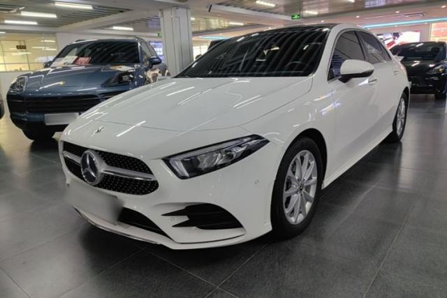 Mercedes-Benz A-Class 2019 A 200 L Sport Sedan usado