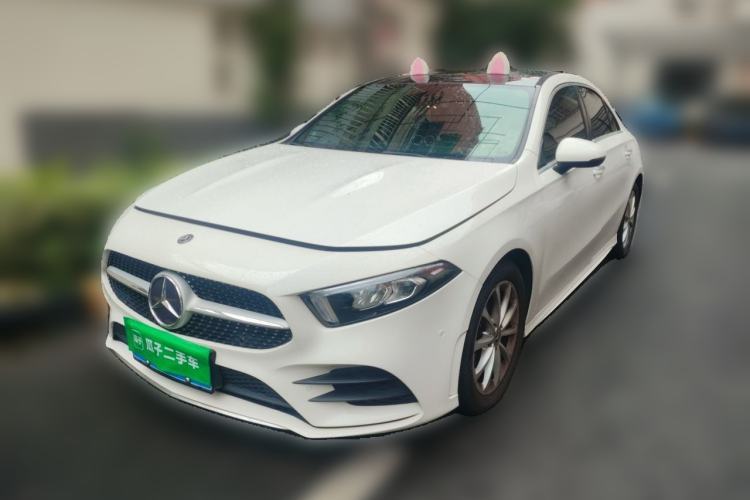 Used Mercedes-Benz A-Class 2019 A 200 L Sport Sedan Guazi used car, China used car export, Used car for sale, Used  cars, Cheapest cars for sale