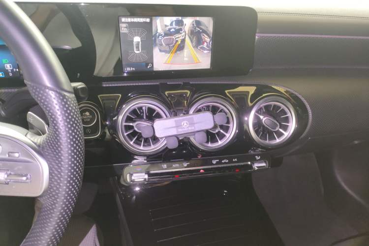 Used Mercedes-Benz A-Class 2019 A 180 L Sport Sedan Audio And AC Panel