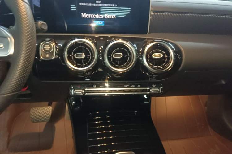 Used Mercedes-Benz A-Class 2019 A 200 L Sport Sedan Audio And AC Panel