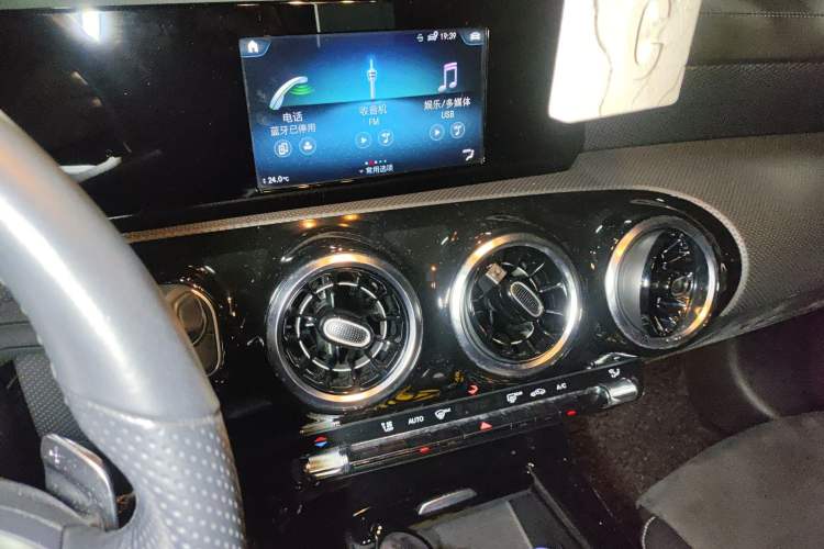 Used Mercedes-Benz A-Class 2019 A 180 L Sport Sedan Audio And AC Panel