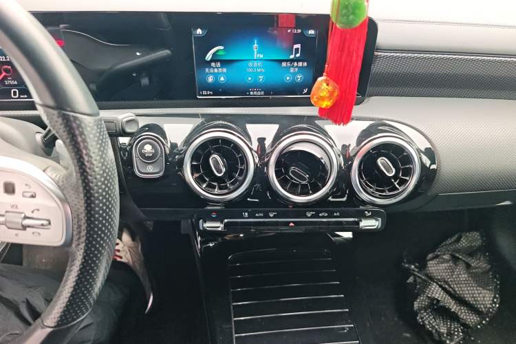 Used Mercedes-Benz A-Class 2019 A 180 L Sport Sedan Audio And AC Panel