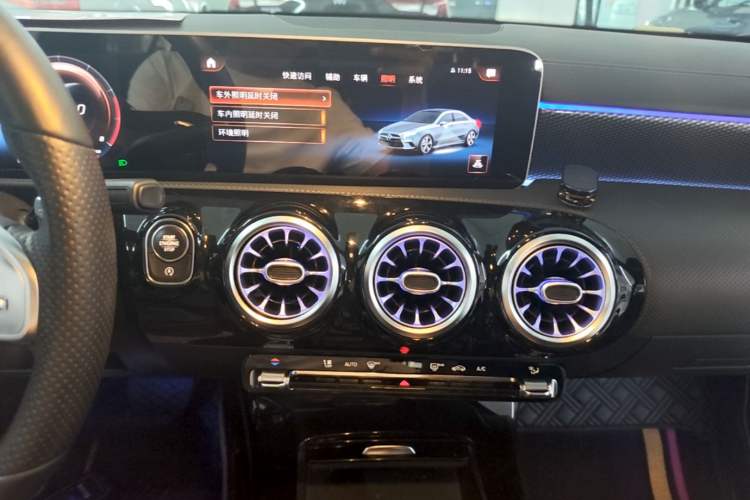 Used Mercedes-Benz A-Class 2019 A 200 L Sport Sedan Audio And AC Panel