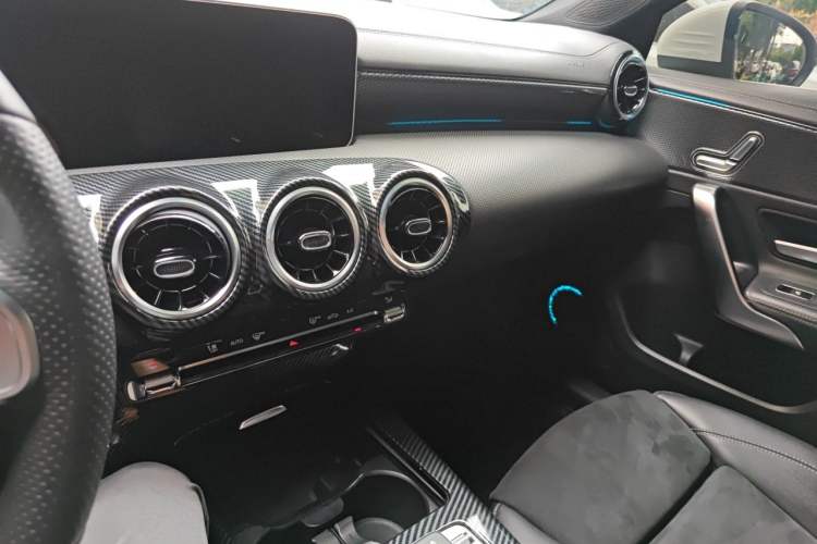 Used Mercedes-Benz A-Class 2019 A 200 L Sport Sedan Audio And AC Panel