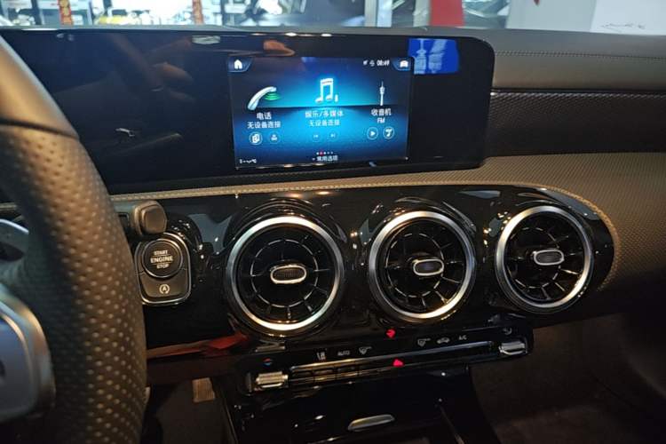 Used Mercedes-Benz A-Class 2019 A 180 L Sport Sedan Audio And AC Panel