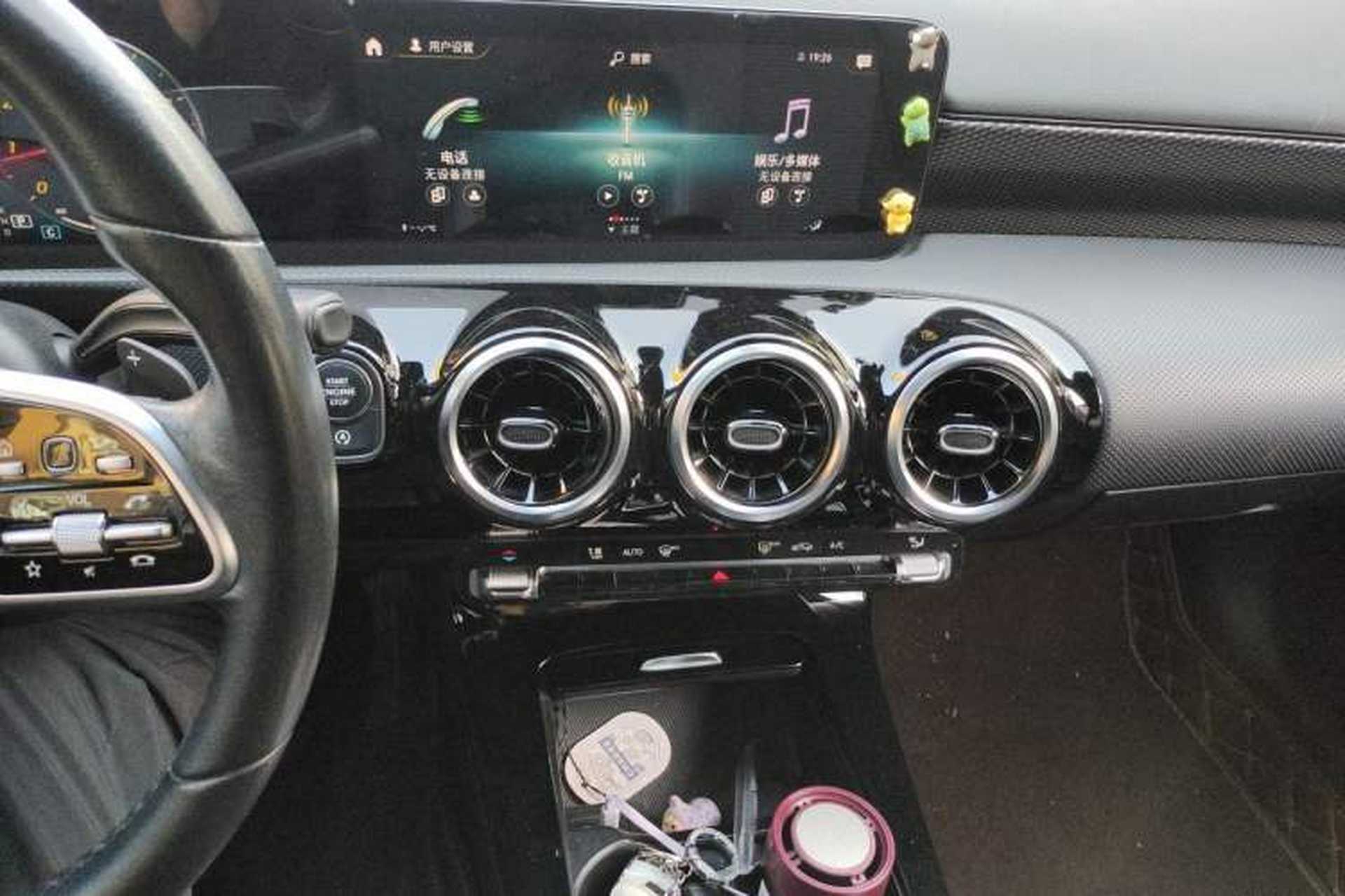 Used Mercedes-Benz A-Class 2019 A 200 Dynamic Edition Audio And AC Panel