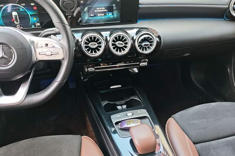 Used Mercedes-Benz A-Class 2019 A 180 L Sport Sedan Audio And AC Panel