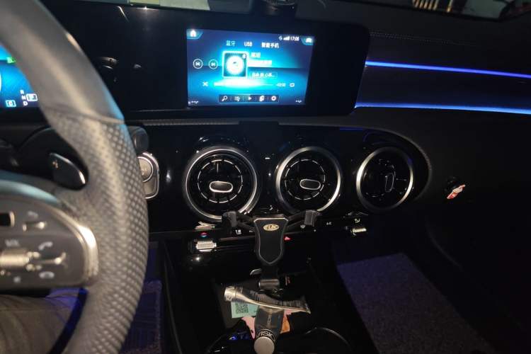 Used Mercedes-Benz A-Class 2019 A 180 L Sport Sedan Audio And AC Panel