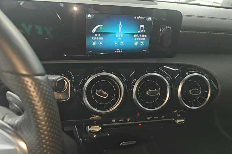 Used Mercedes-Benz A-Class 2019 A 180 L Sport Sedan Audio And AC Panel
