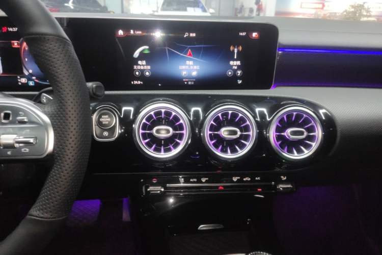 Used Mercedes-Benz A-Class 2019 A 200 L Sport Sedan Audio And AC Panel