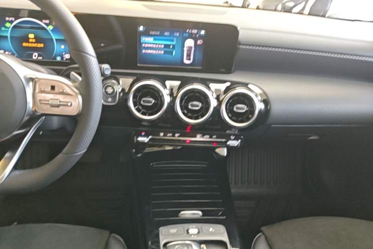Used Mercedes-Benz A-Class 2019 A 180 L Sport Sedan Audio And AC Panel