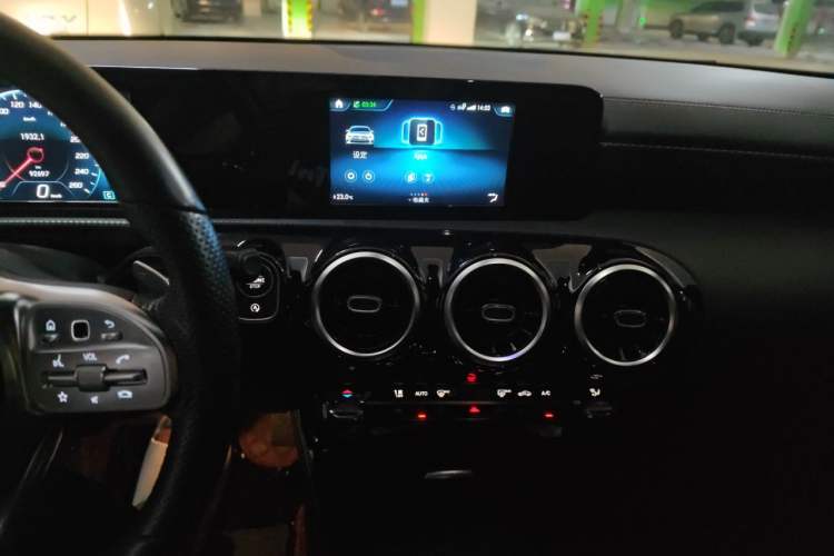 Used Mercedes-Benz A-Class 2019 A 180 L Sport Sedan Audio And AC Panel