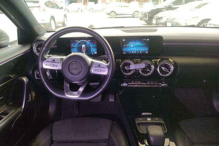 Used Mercedes-Benz A-Class 2019 A 180 L Sport Sedan Center Console