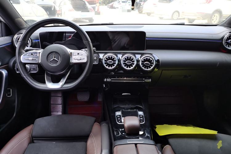 Used Mercedes-Benz A-Class 2019 A 200 L Sport Sedan Center Console