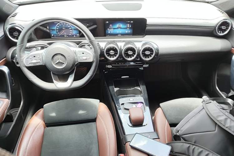 Used Mercedes-Benz A-Class 2019 A 180 L Sport Sedan Center Console