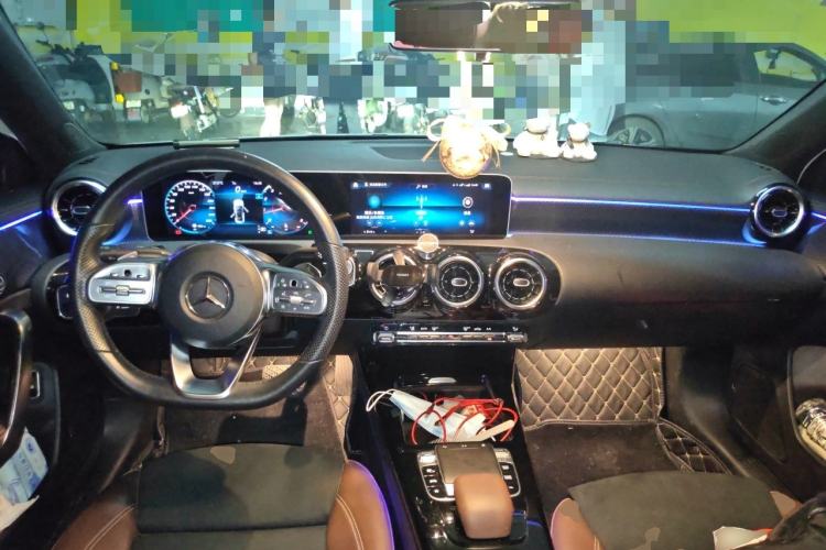 Used Mercedes-Benz A-Class 2019 A 200 L Sport Sedan Center Console