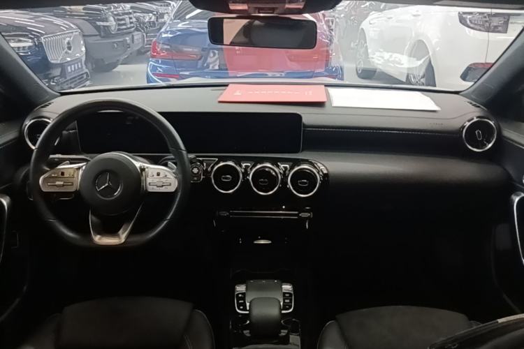 Used Mercedes-Benz A-Class 2019 A 200 L Sport Sedan Center Console