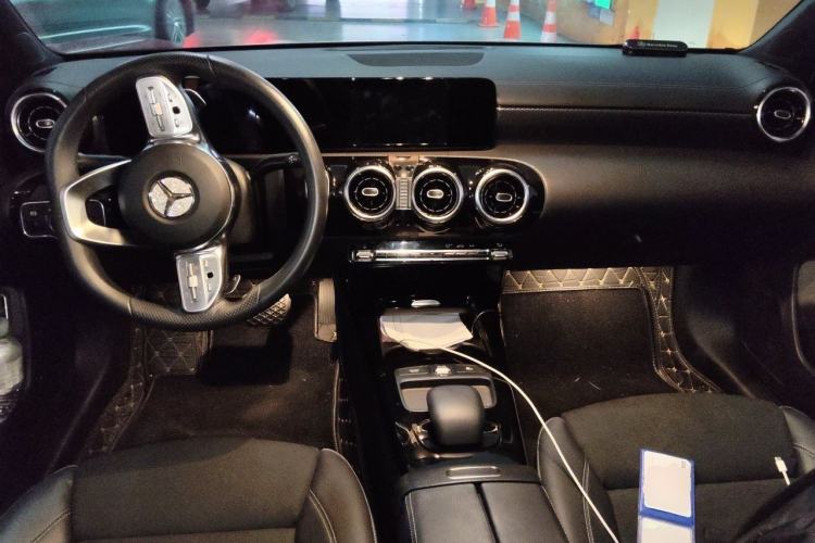 Used Mercedes-Benz A-Class 2019 A 180 L Sport Sedan Center Console