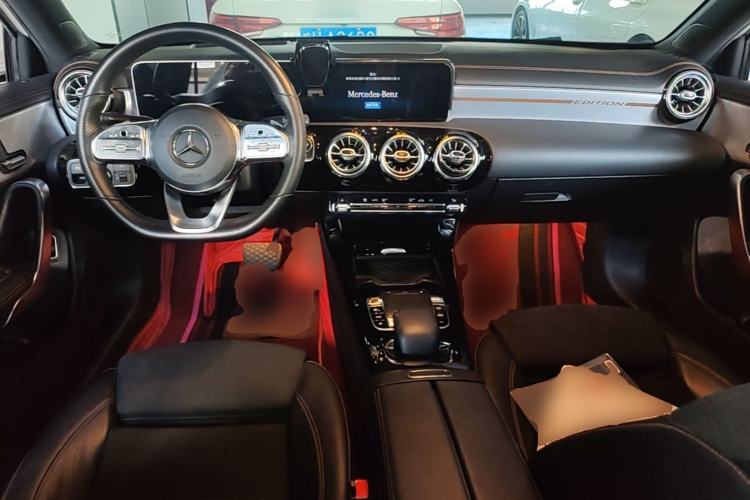 Used Mercedes-Benz A-Class 2019 A 200 L Sport Sedan First Edition Special Edition Center Console