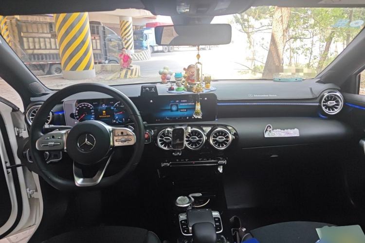 Used Mercedes-Benz A-Class 2019 A 200 L Sport Sedan Center Console