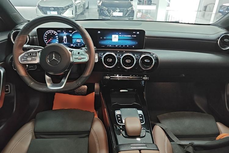 Used Mercedes-Benz A-Class 2019 A 200 L Sport Sedan Center Console