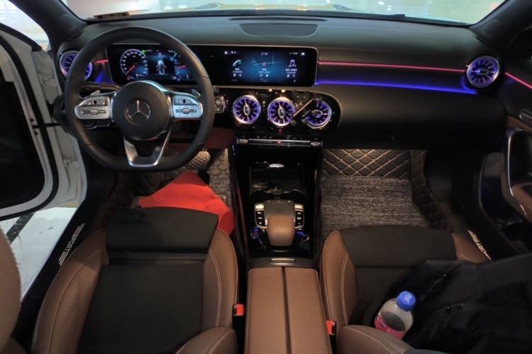 Used Mercedes-Benz A-Class 2019 Restyled A 200 L Sport Sedan Center Console