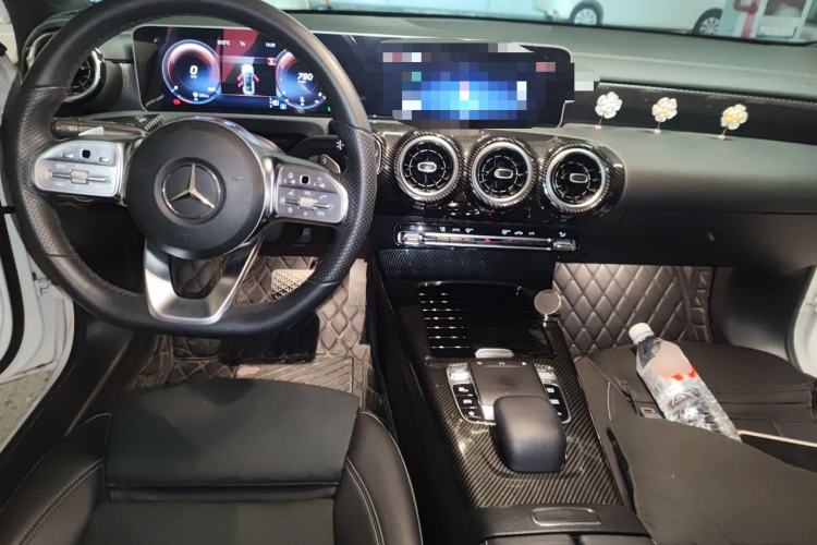 Used Mercedes-Benz A-Class 2019 A 200 L Sport Sedan Center Console