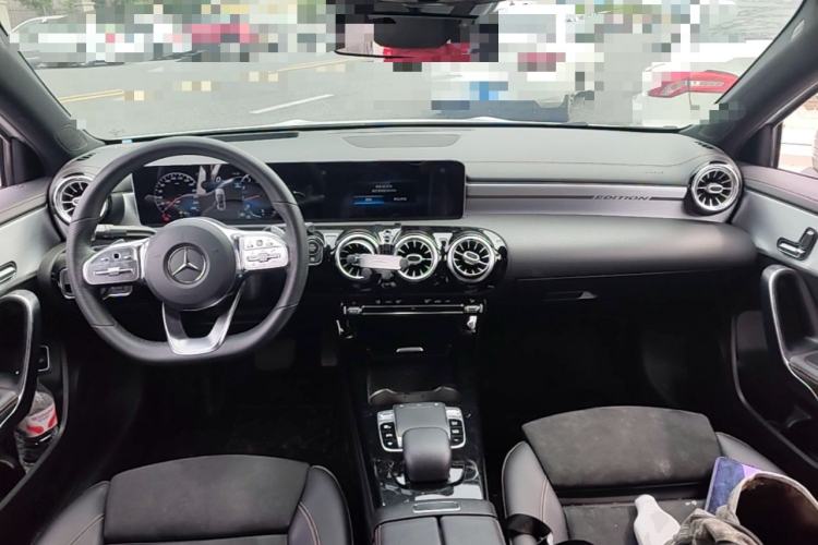 Used Mercedes-Benz A-Class 2019 A 200 L Sport Sedan First Edition Special Edition Center Console