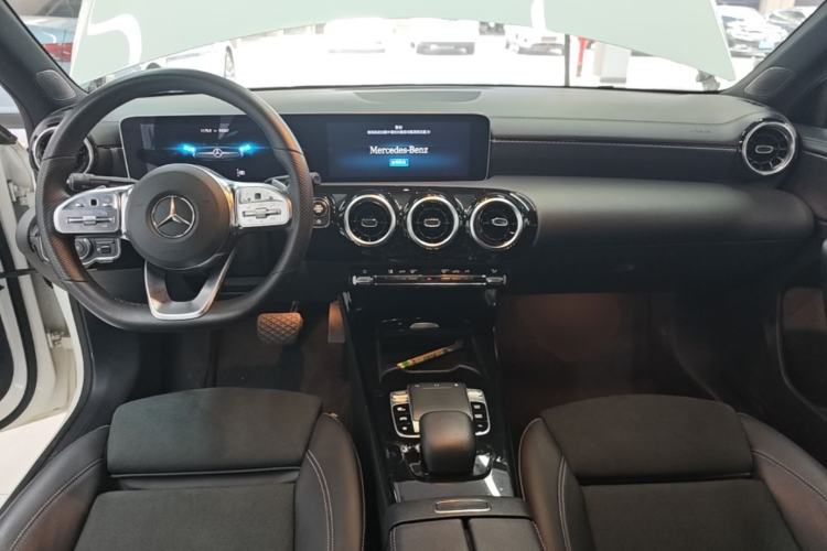 Used Mercedes-Benz A-Class 2019 A 200 L Sport Sedan Center Console