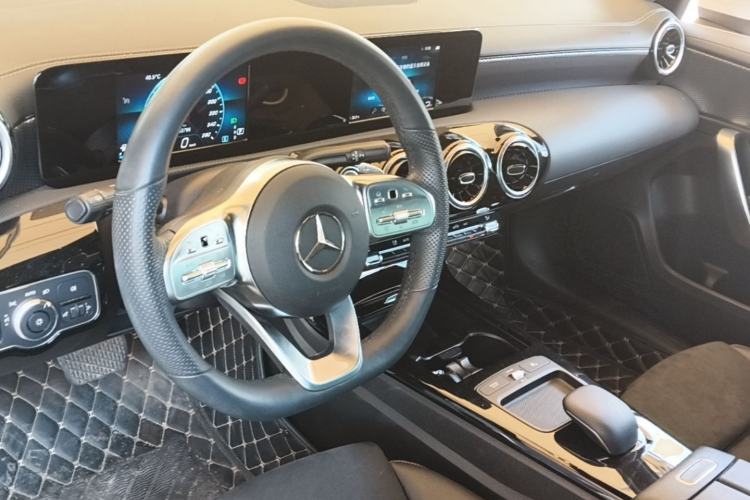 Used Mercedes-Benz A-Class 2019 Restyled A 180 L Sport Sedan Center Console
