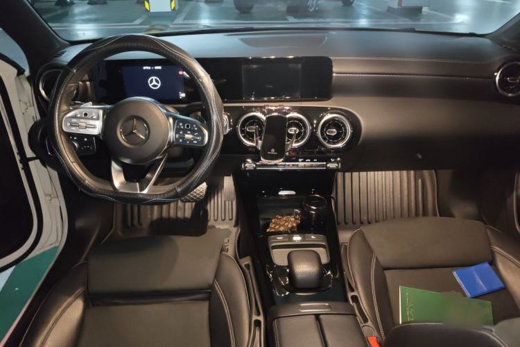 Used Mercedes-Benz A-Class 2019 A 180 L Sport Sedan Center Console