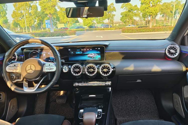 Used Mercedes-Benz A-Class 2019 A 200 L Sport Sedan Center Console
