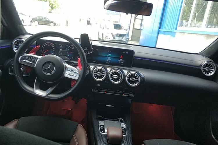 Used Mercedes-Benz A-Class 2019 Restyled A 200 L Sport Sedan Center Console