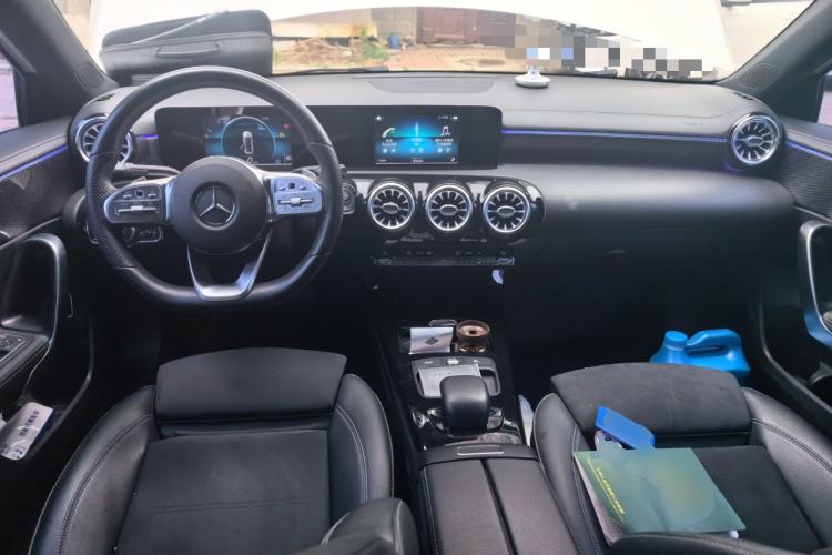Used Mercedes-Benz A-Class 2019 A 180 L Sport Sedan Center Console