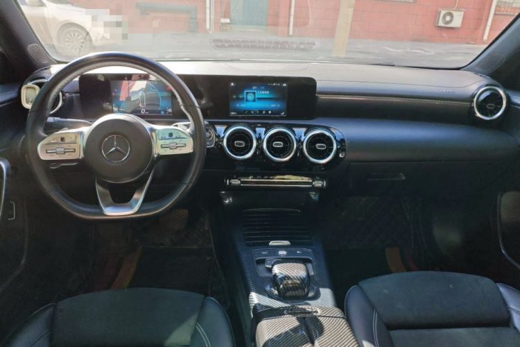Used Mercedes-Benz A-Class 2019 A 180 L Sport Sedan Center Console