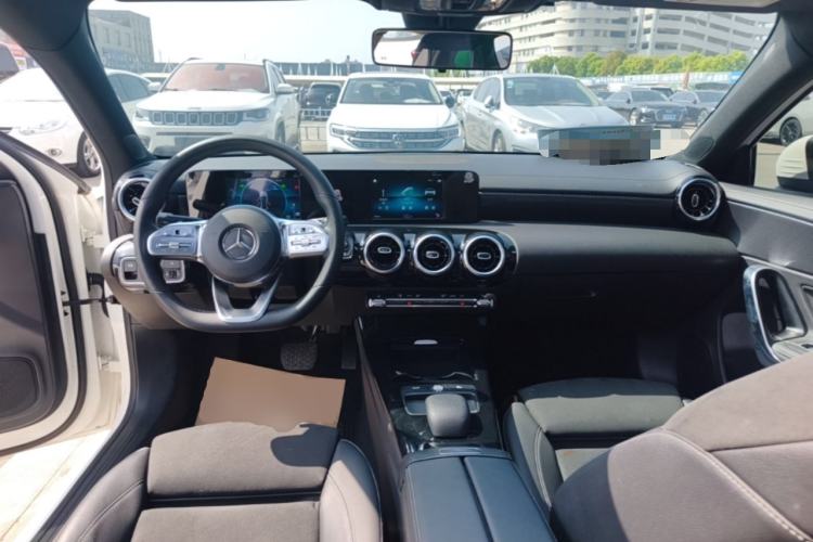 Used Mercedes-Benz A-Class 2019 A 180 L Sport Sedan Center Console