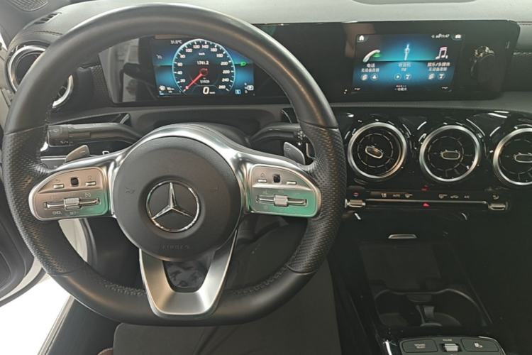 Used Mercedes-Benz A-Class 2019 A 180 L Sport Sedan Center Console